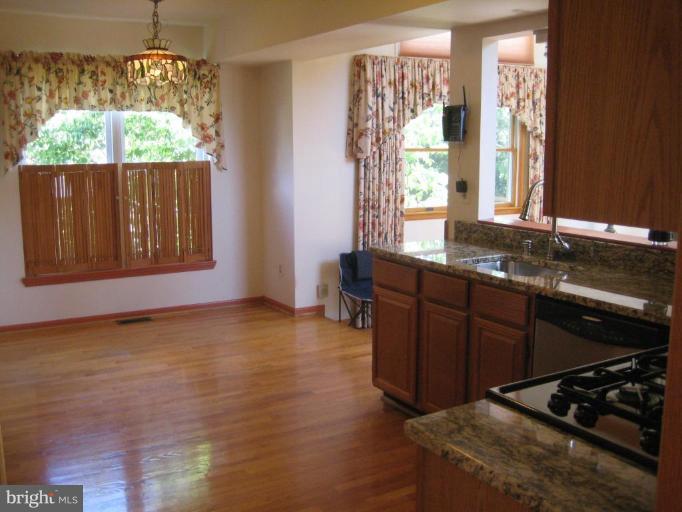 4411 Fieldgreen Road Nottingham, MD 21236 - Photo 5 of 23 Kitchen #3