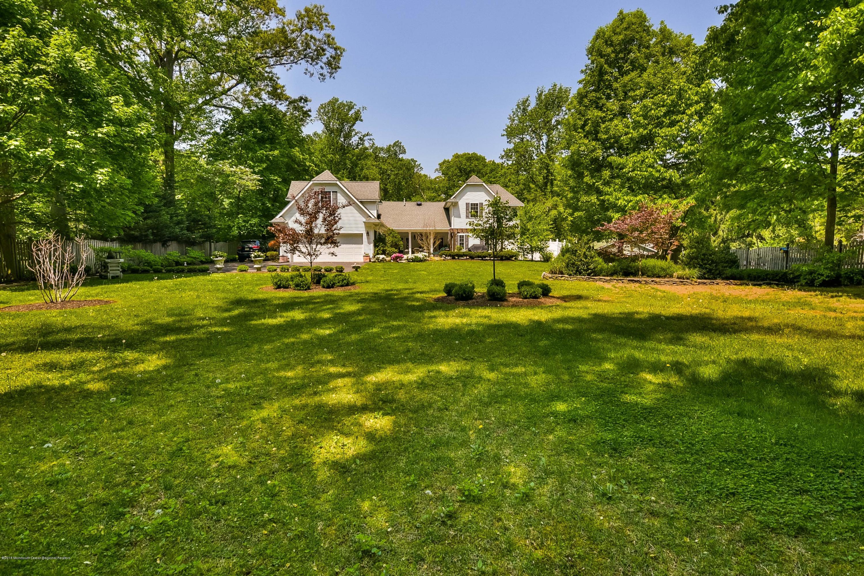 230 Red Hill Road Middletown, NJ 07748 - Photo 32 of 34 back3