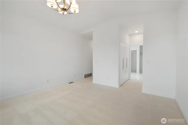 $8,995 | 6402 106th Avenue Northeast, Kirkland, WA 98033