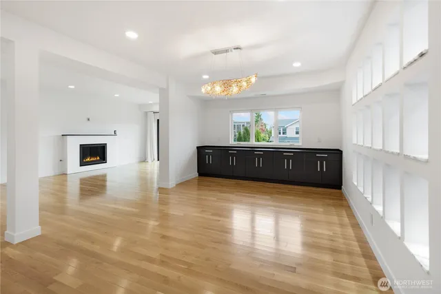 $8,995 | 6402 106th Avenue Northeast, Kirkland, WA 98033