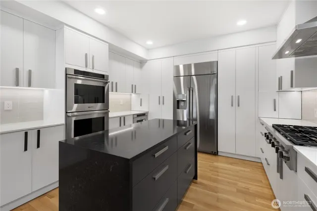 $8,995 | 6402 106th Avenue Northeast, Kirkland, WA 98033