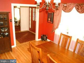 1009 Farrell Road Wyndmoor, PA 19038 - Photo 3 of 6 Gallery Image 3