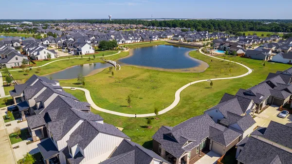$2,475 | 14906 Summerland Circle, Cypress, TX 77429