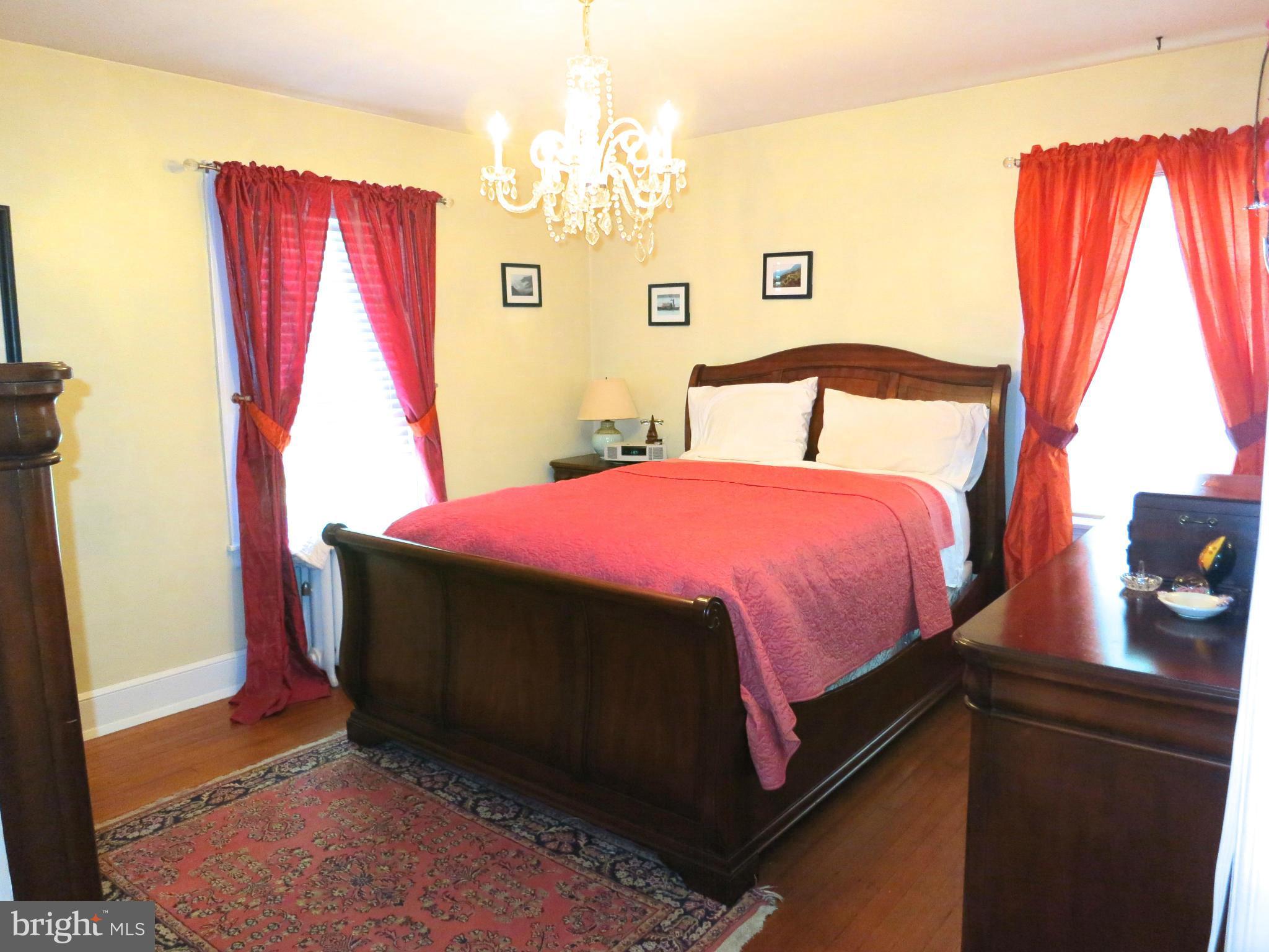 4653 Briarclift Road Baltimore, MD 21229 - Photo 14 of 30 Master Bedroom