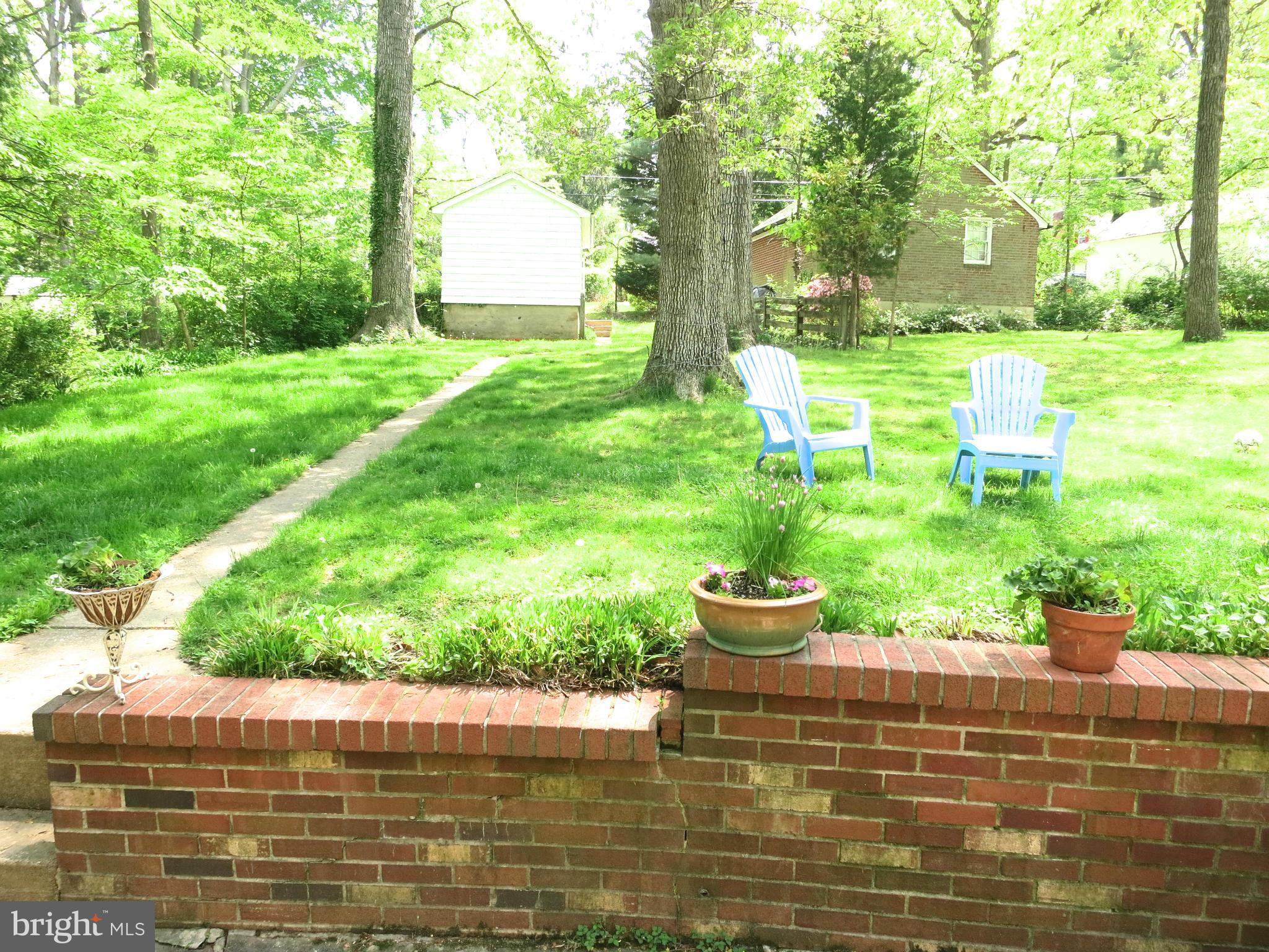 4653 Briarclift Road Baltimore, MD 21229 - Photo 22 of 30 Patio
