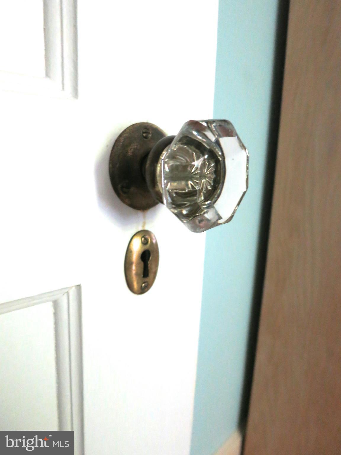 4653 Briarclift Road Baltimore, MD 21229 - Photo 26 of 30 Original Detail-Glass Door Knobs!