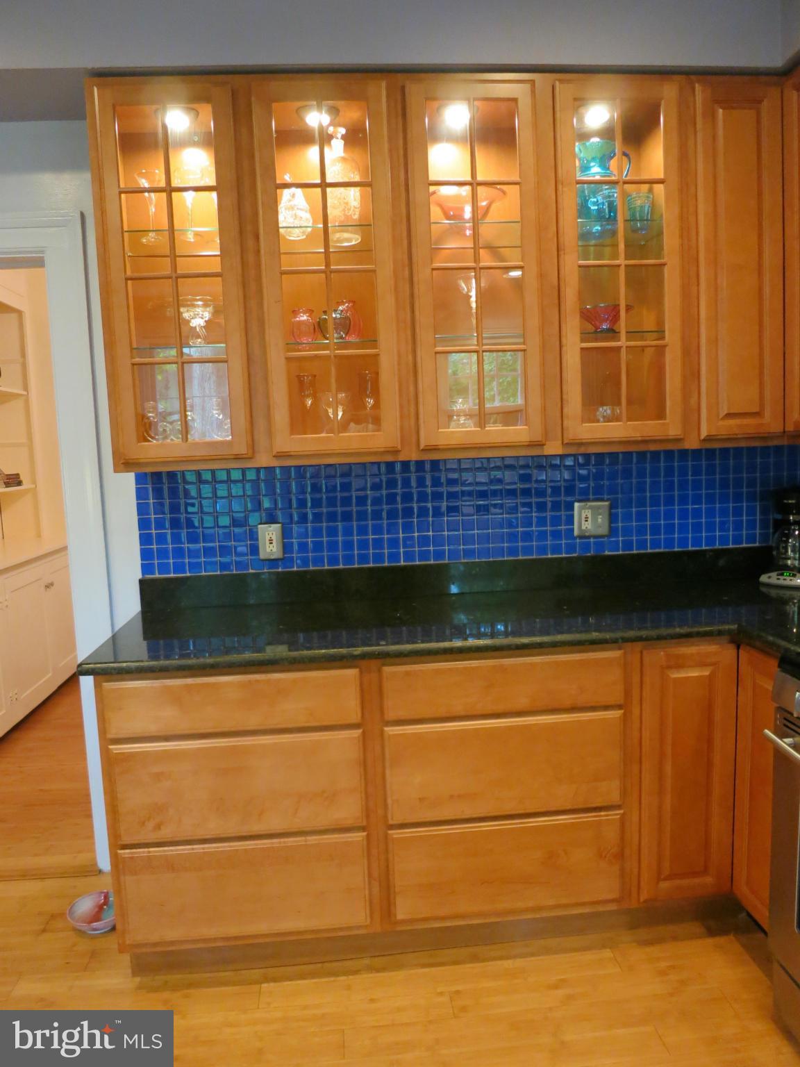4653 Briarclift Road Baltimore, MD 21229 - Photo 10 of 30 Beautiful Kitchen