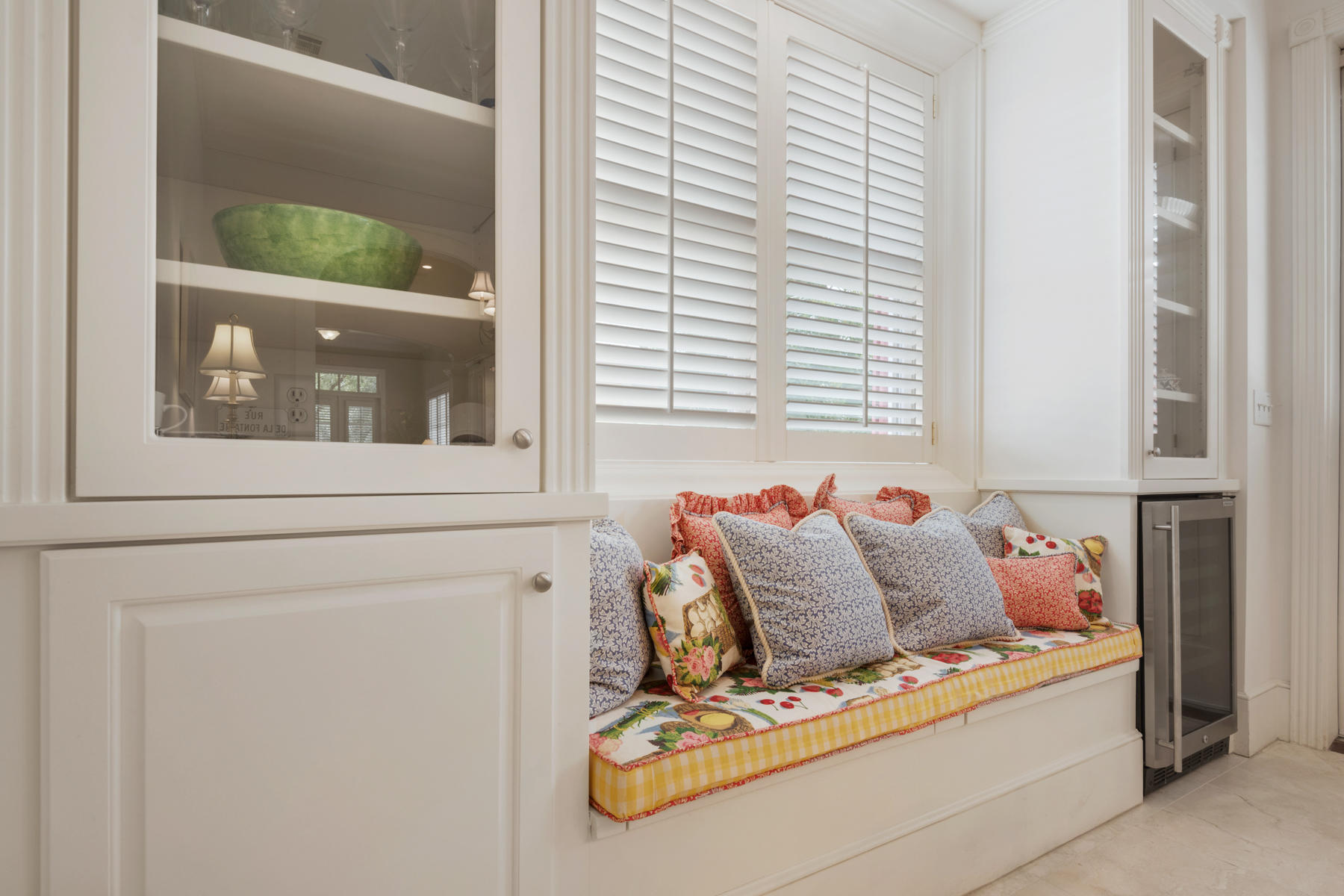 12 Place De La Fontaine Miramar Beach, FL 32550 - Photo 24 of 59 a view of a couch in front of a window