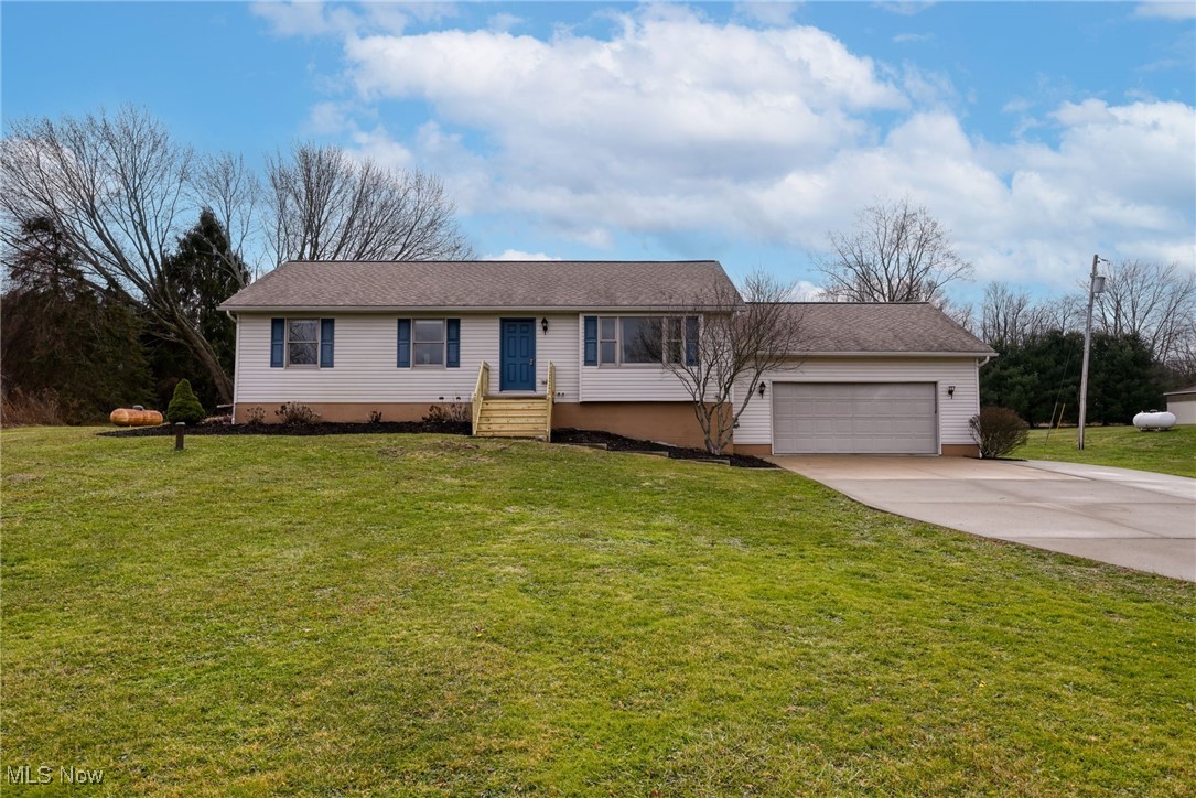 2094 Randolph Road Mogadore, OH 44260 - Photo 2 of 49 Gallery Image 2