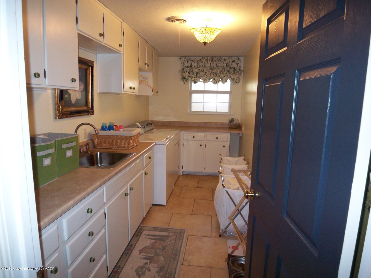 4809 Gary Lane Amarillo, TX 79110 - Photo 14 of 19 Utility Room