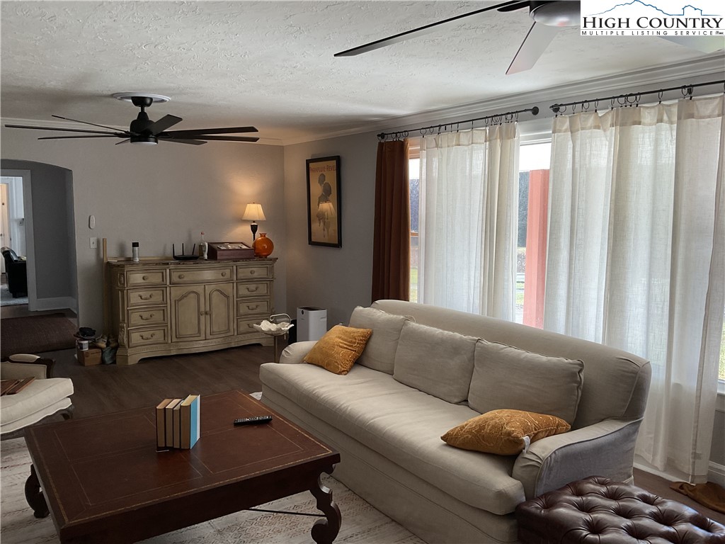 4560 Highway 18 Sparta, NC 28675 - Photo 20 of 43 a living room with furniture and a window