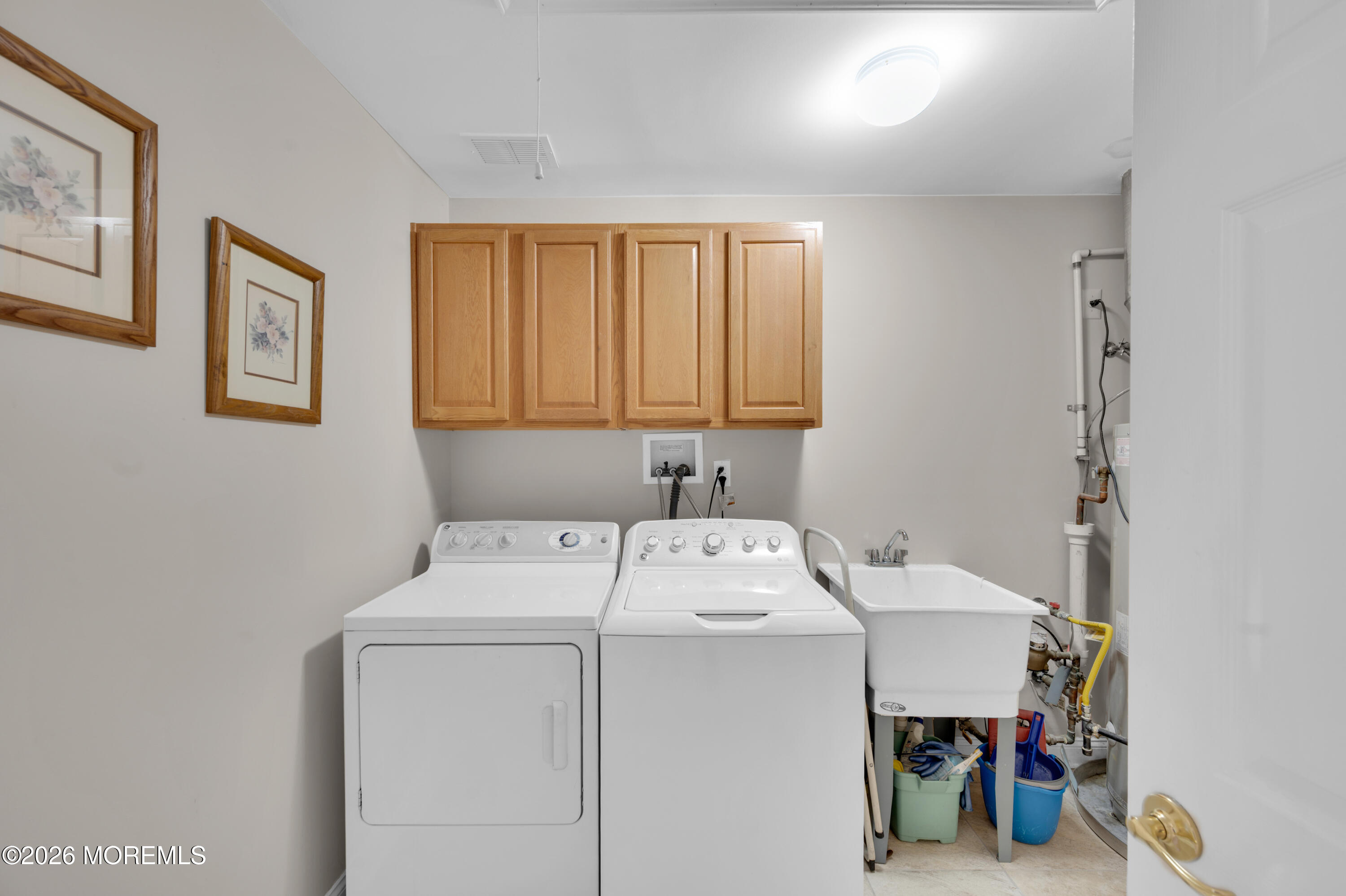 29 Nottingham Way Jackson, NJ 08527 - Photo 20 of 24 Laundry