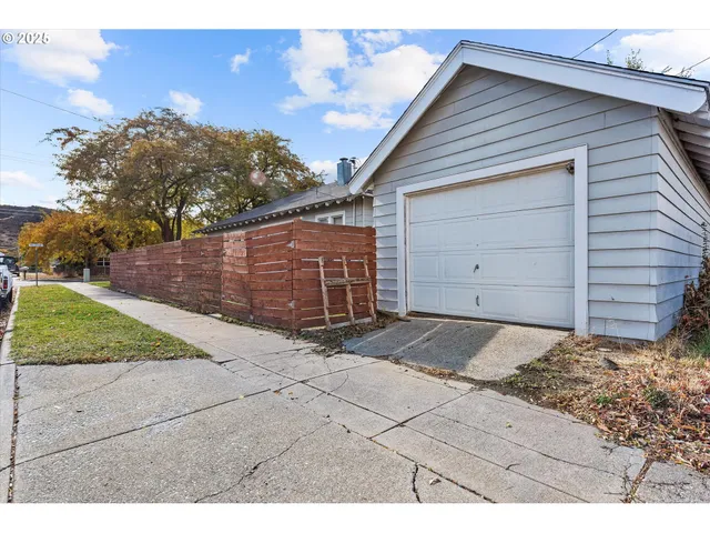 a view of a backyard of a house