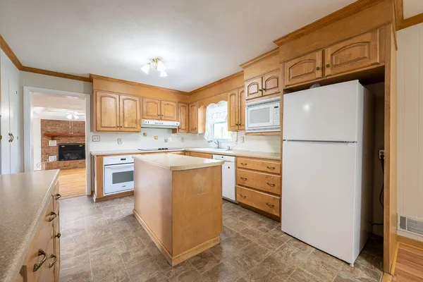 $1,750 | 1008 Fairview Road, Beech Island, SC 29842
