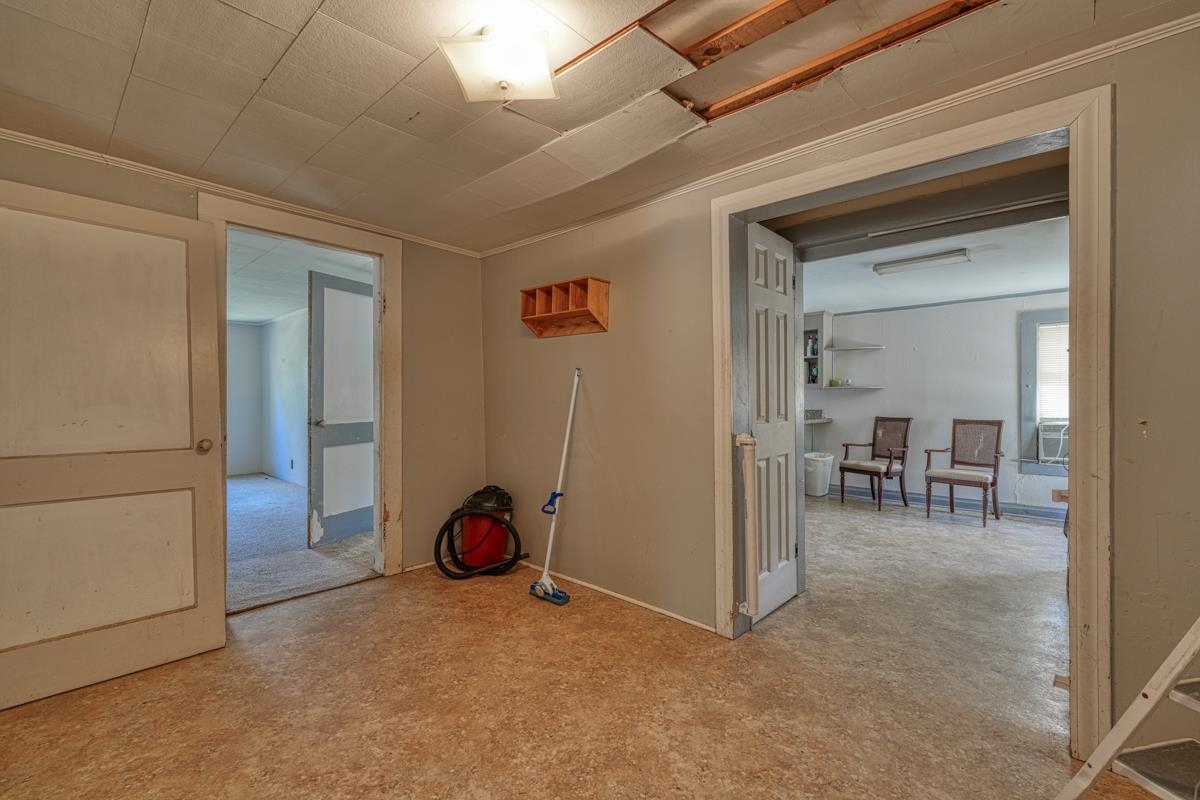 4578 Metric Road Laurens, SC 29360 - Photo 8 of 31 Gallery Image 8