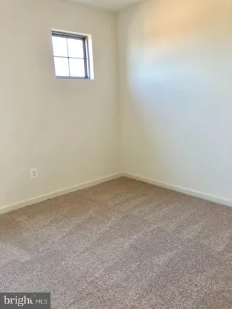 $3,299 | 124 Tolocka Terrace Northeast, Leesburg, VA 20176