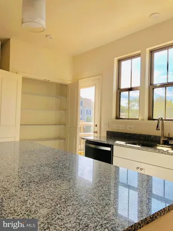 $3,299 | 124 Tolocka Terrace Northeast, Leesburg, VA 20176