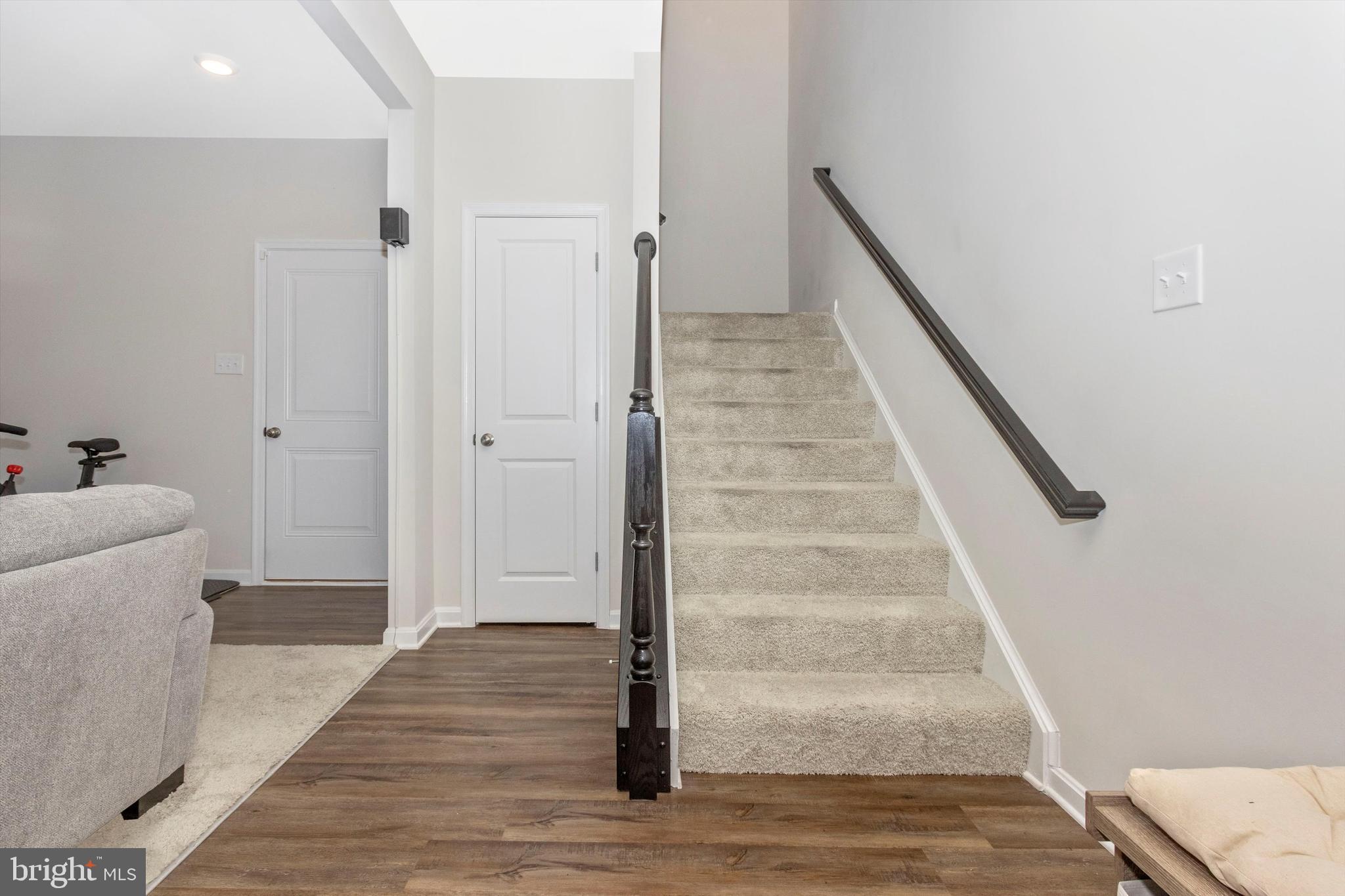 6930 Representation Lane Frederick, MD 21703 - Photo 4 of 39 Foyer