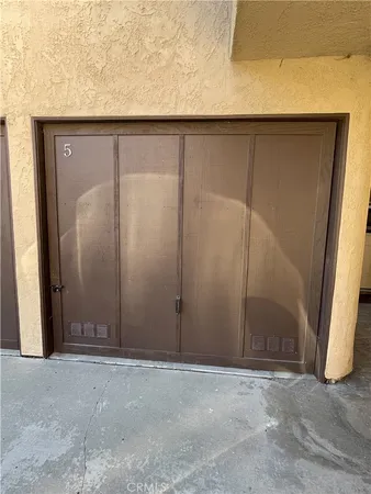 $2,700 | 16701 Lynn Lane, Unit C, Huntington Beach, CA 92649