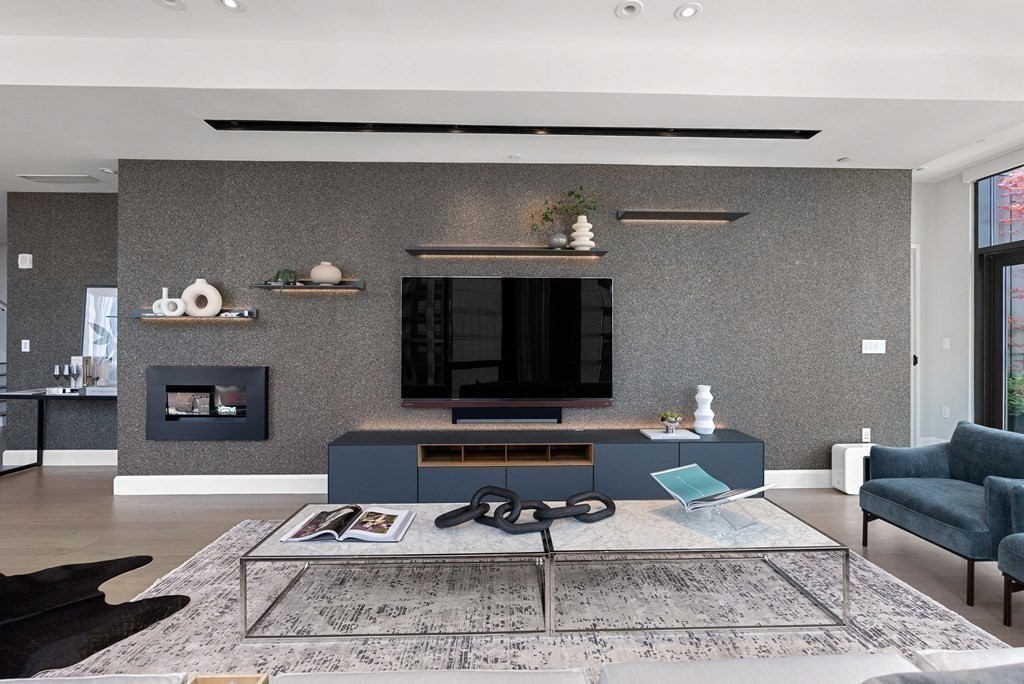 140 Shawmut Avenue, Unit 8A Boston, MA 02118 - Photo 5 of 29 a living room with furniture and a fireplace