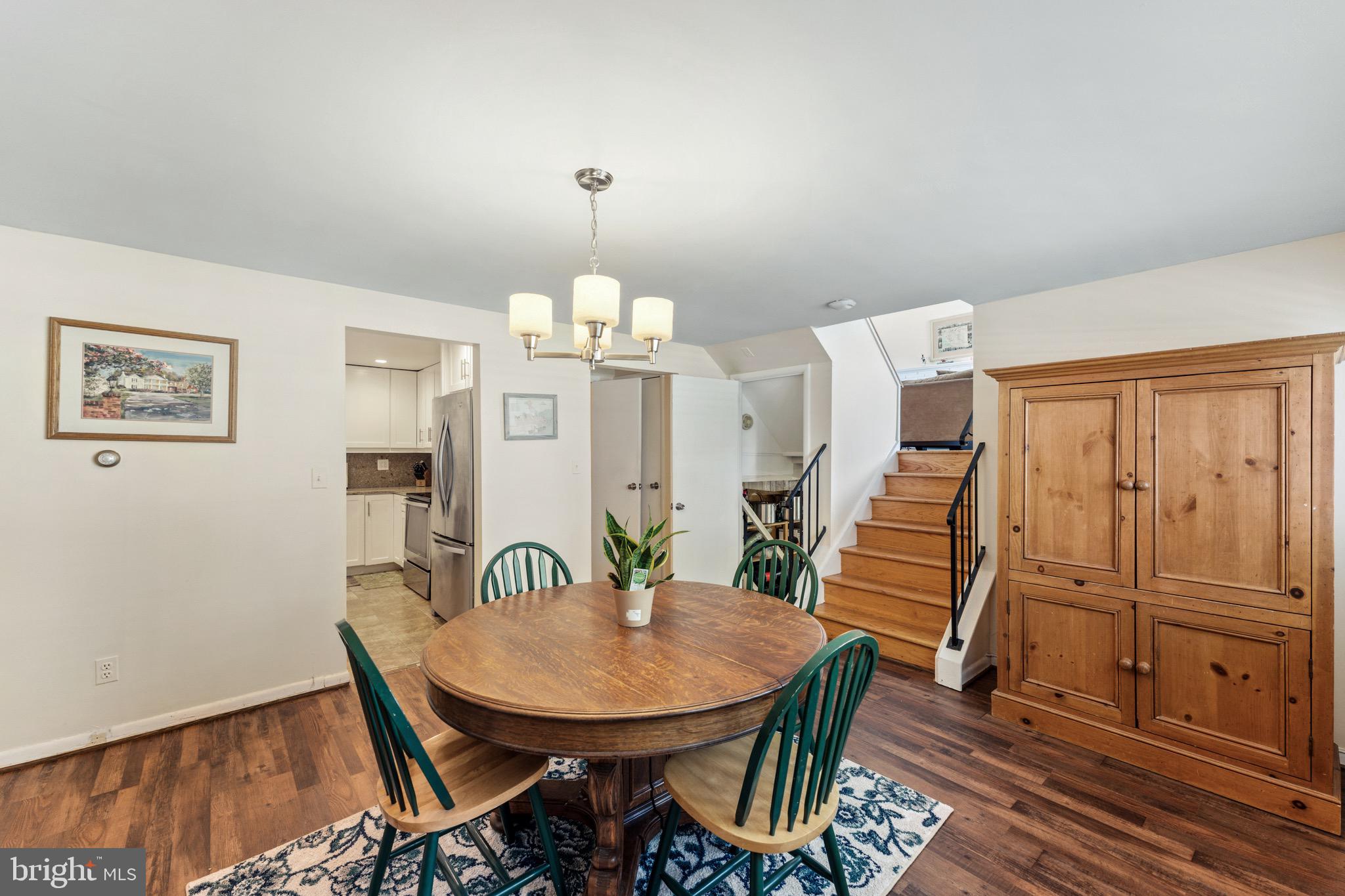 510 Epsom Road Towson, MD 21286 - Photo 13 of 48 Formal dining room