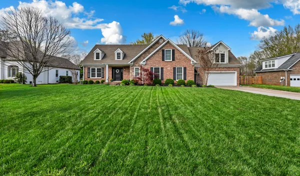 $689,000 | 209 Longwood Lane, Clarksville, TN 37043