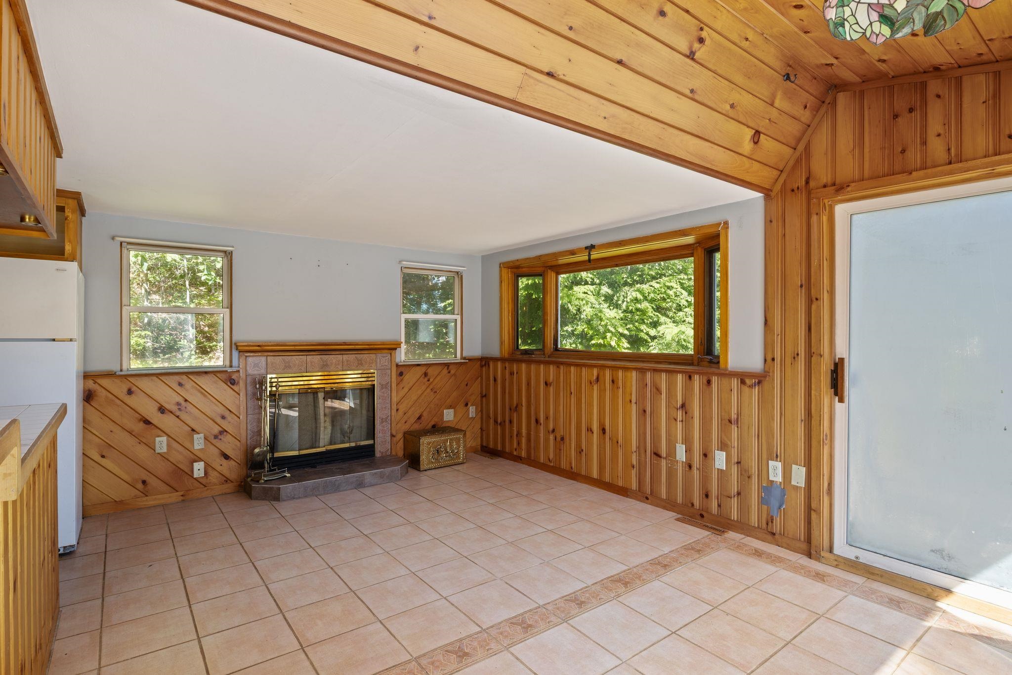 247 Northeast Pond Road Milton, NH 03851 - Photo 7 of 24