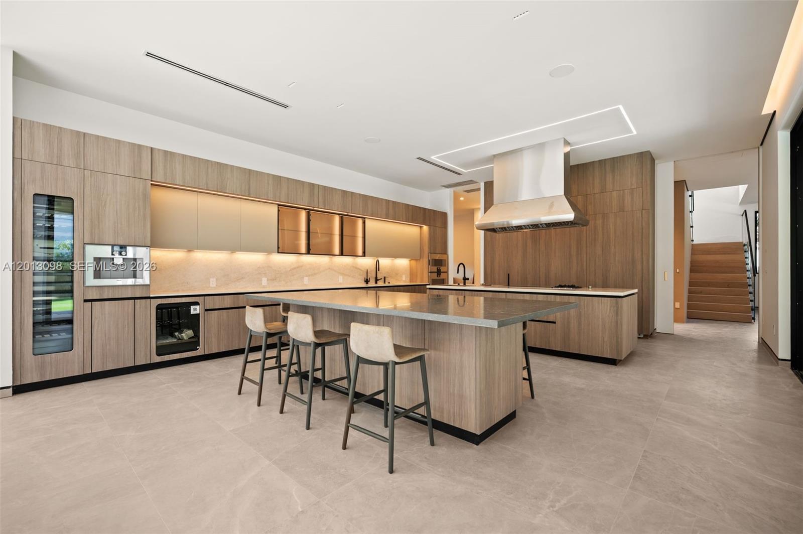 7740 School House Road Miami, FL 33143 - Photo 11 of 52