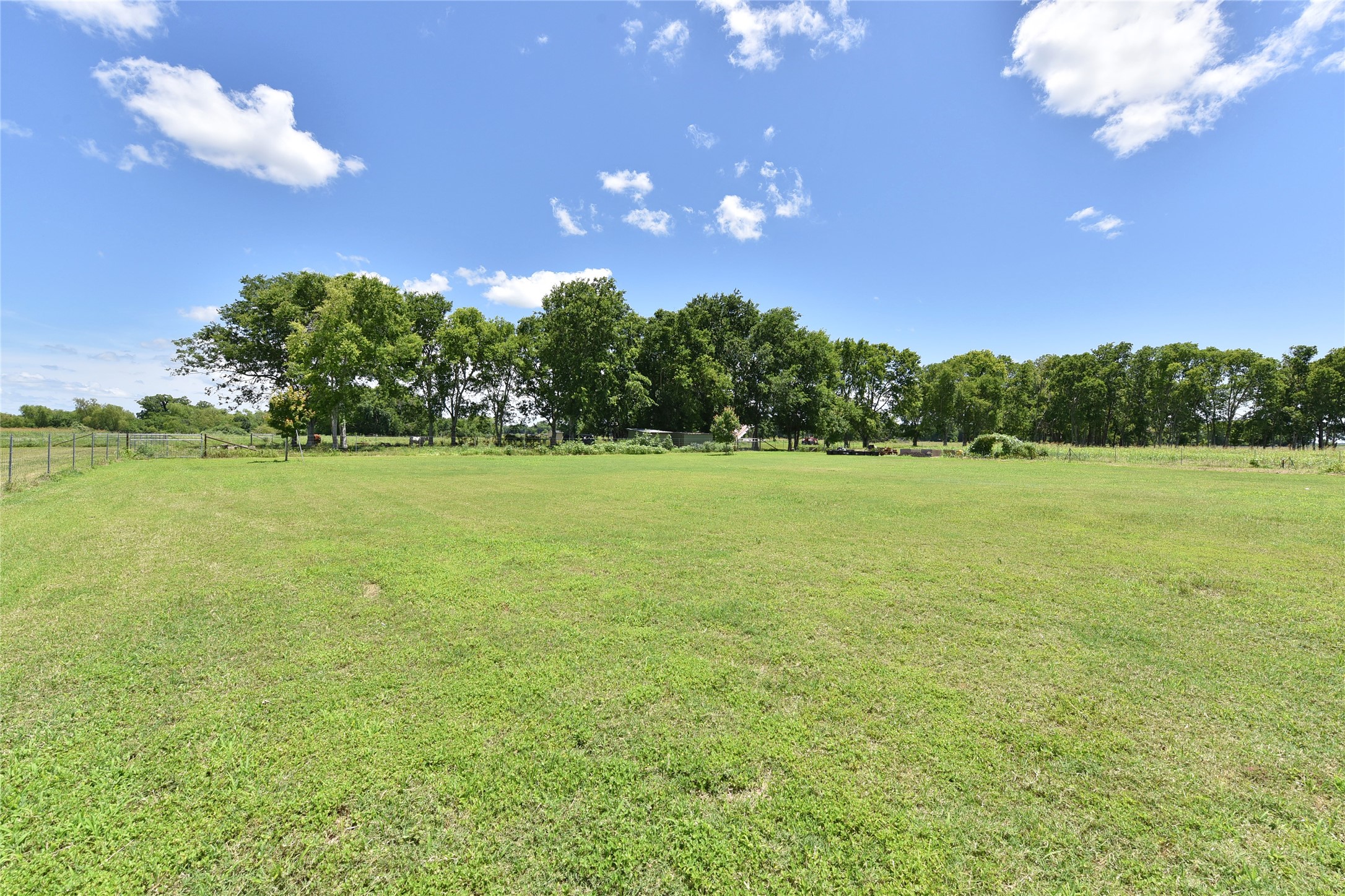 406 County Road 100 Boling, TX 77420 - Photo 46 of 49
