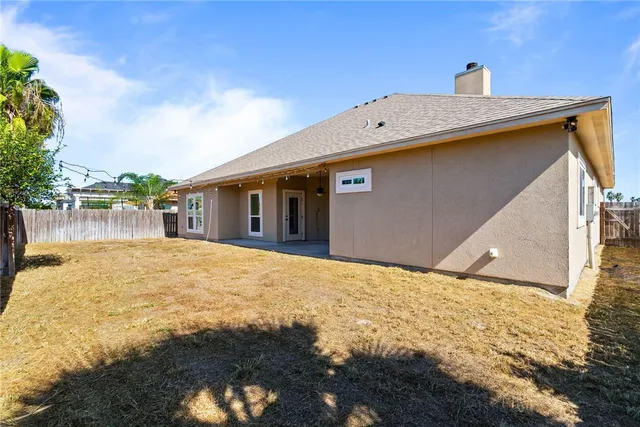 $3,050 | 15517 Escapade Street, Corpus Christi, TX 78418