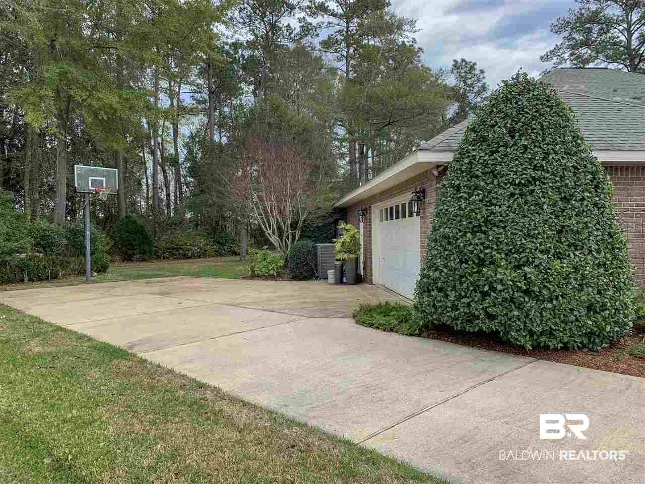 27724 Oakachoy Loop Daphne, AL 36526 - Photo 38 of 40 Side Entry Garage