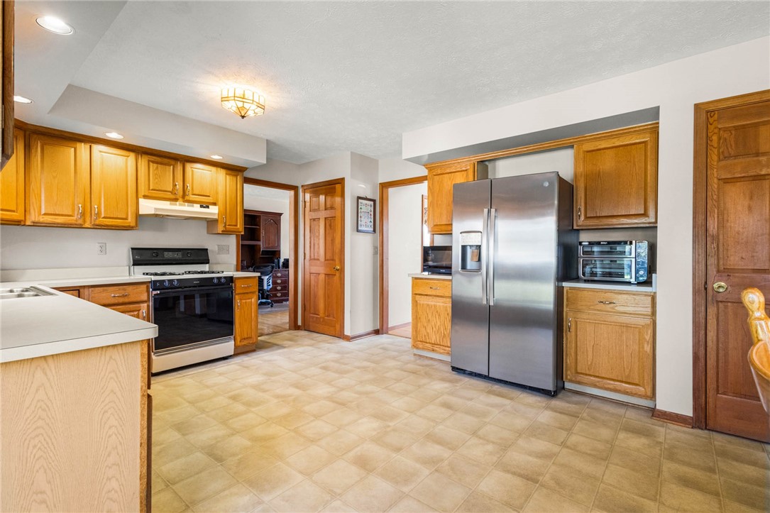 494 Barks Road Caledonia, NY 14423 - Photo 7 of 50