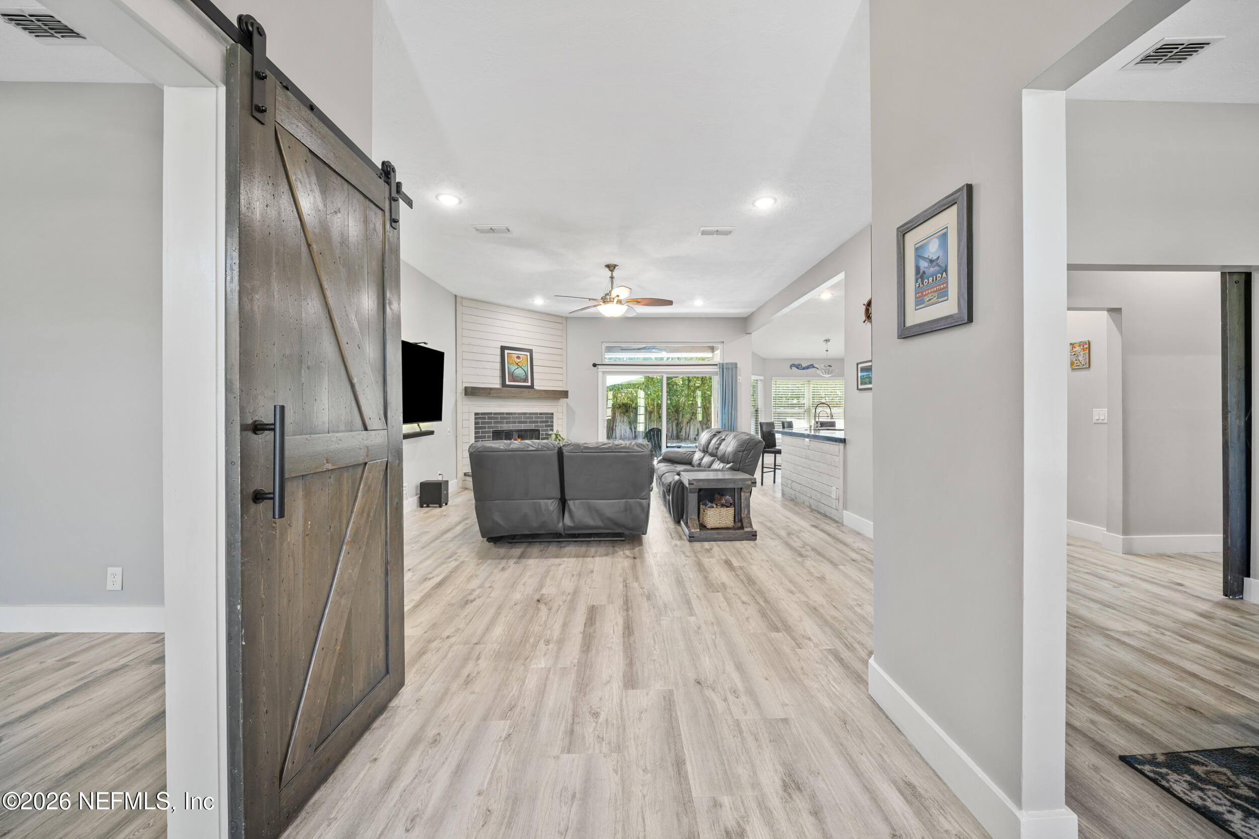 53 Oakwood Road Jacksonville Beach, FL 32250 - Photo 11 of 55 12_ar503940