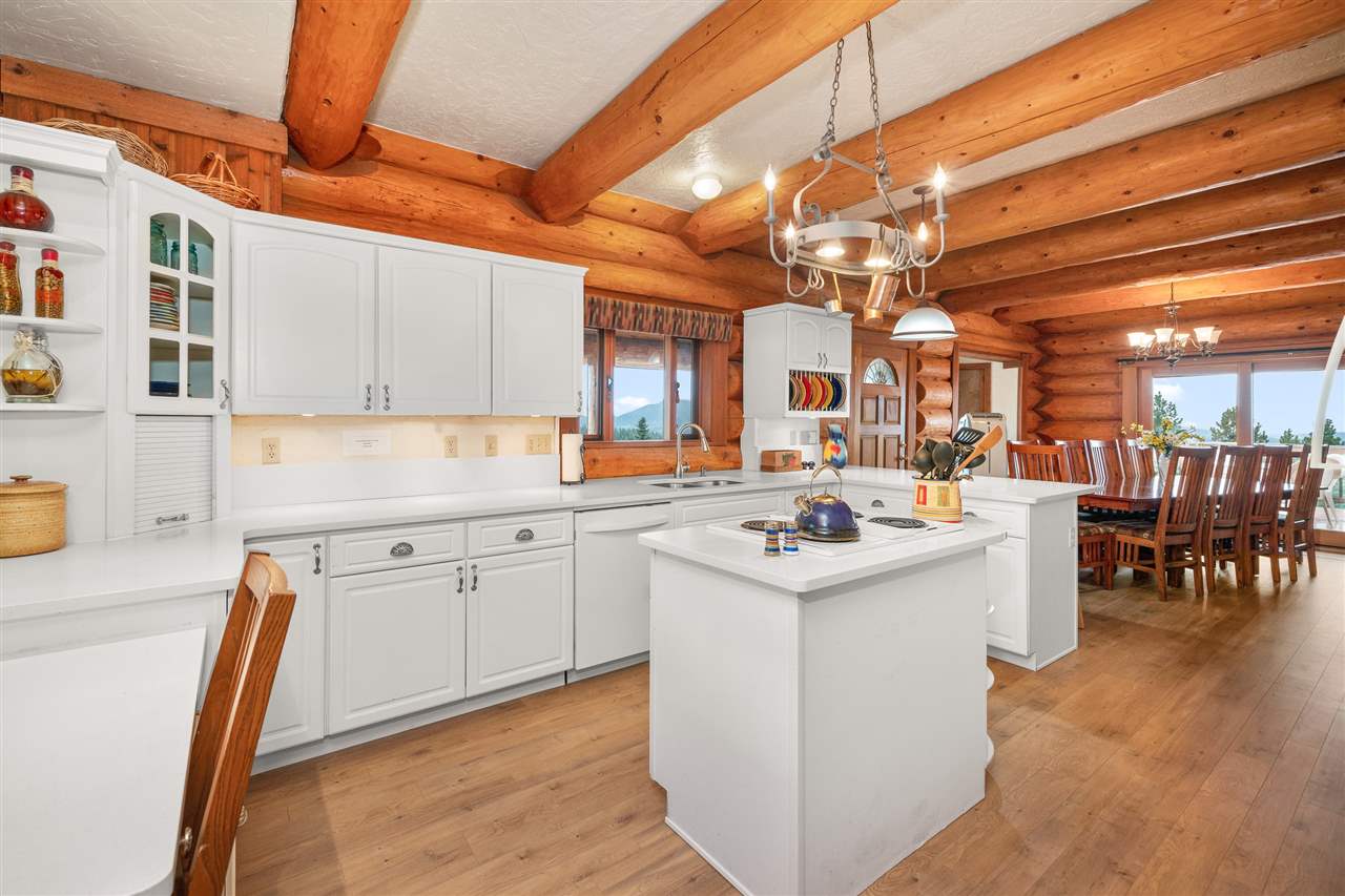 18827 East Eagle Ridge Lane Mead, WA 99021 - Photo 8 of 20