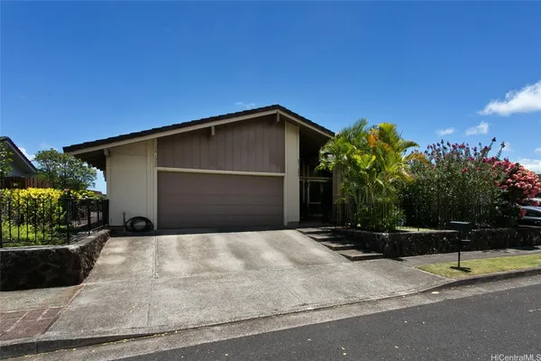 $1,333,000 | 98-1024 Oliwa Street, Aiea, HI 96701