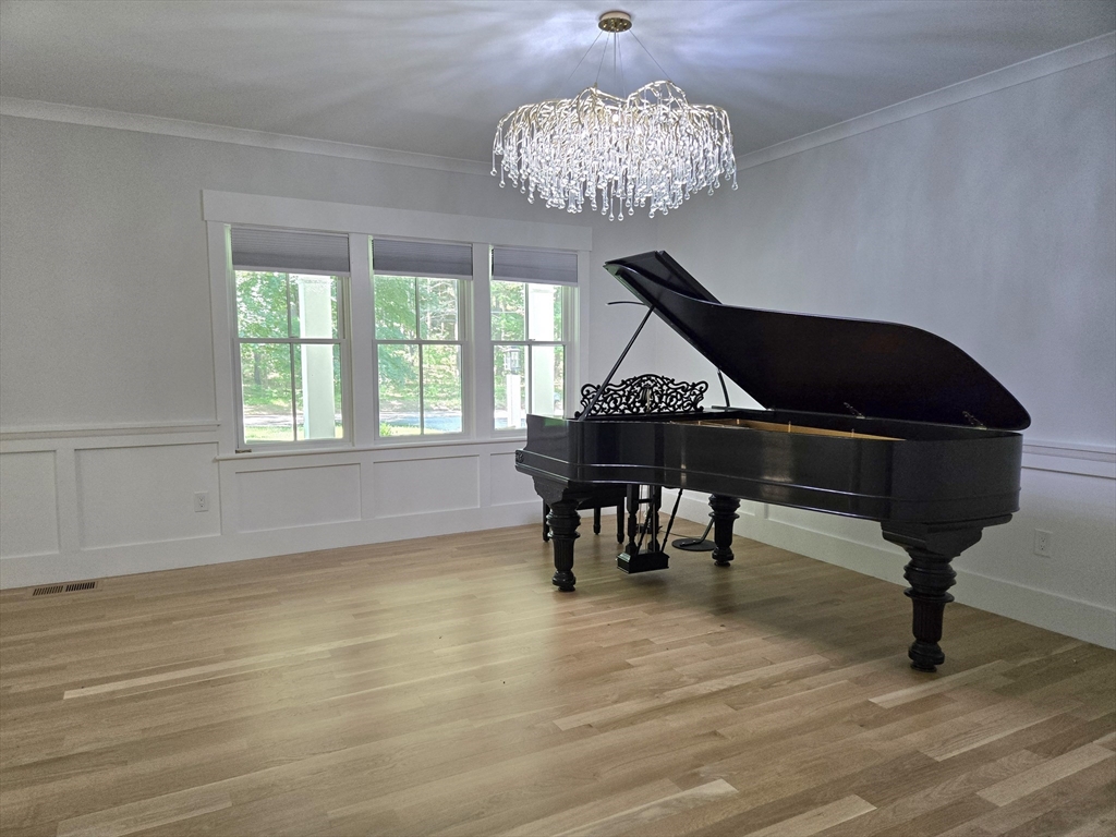 135 Williams Road Concord, MA 01742 - Photo 13 of 26