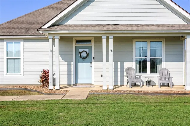 $229,000 | 412 Derouen Street, Welsh, LA 70591