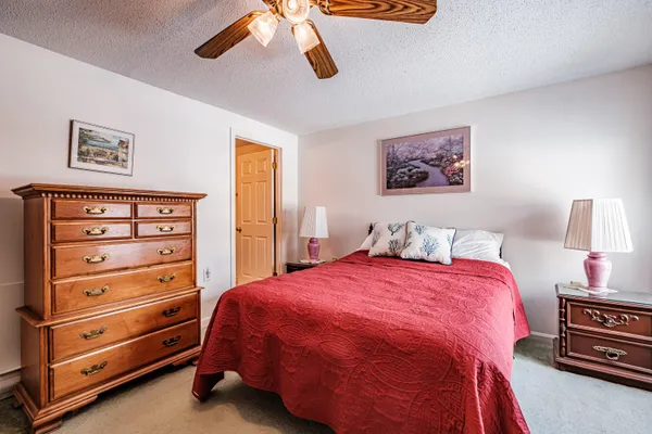 $699,900 | 21 Daffodil Court, Unit 16, Naples, ME 04055