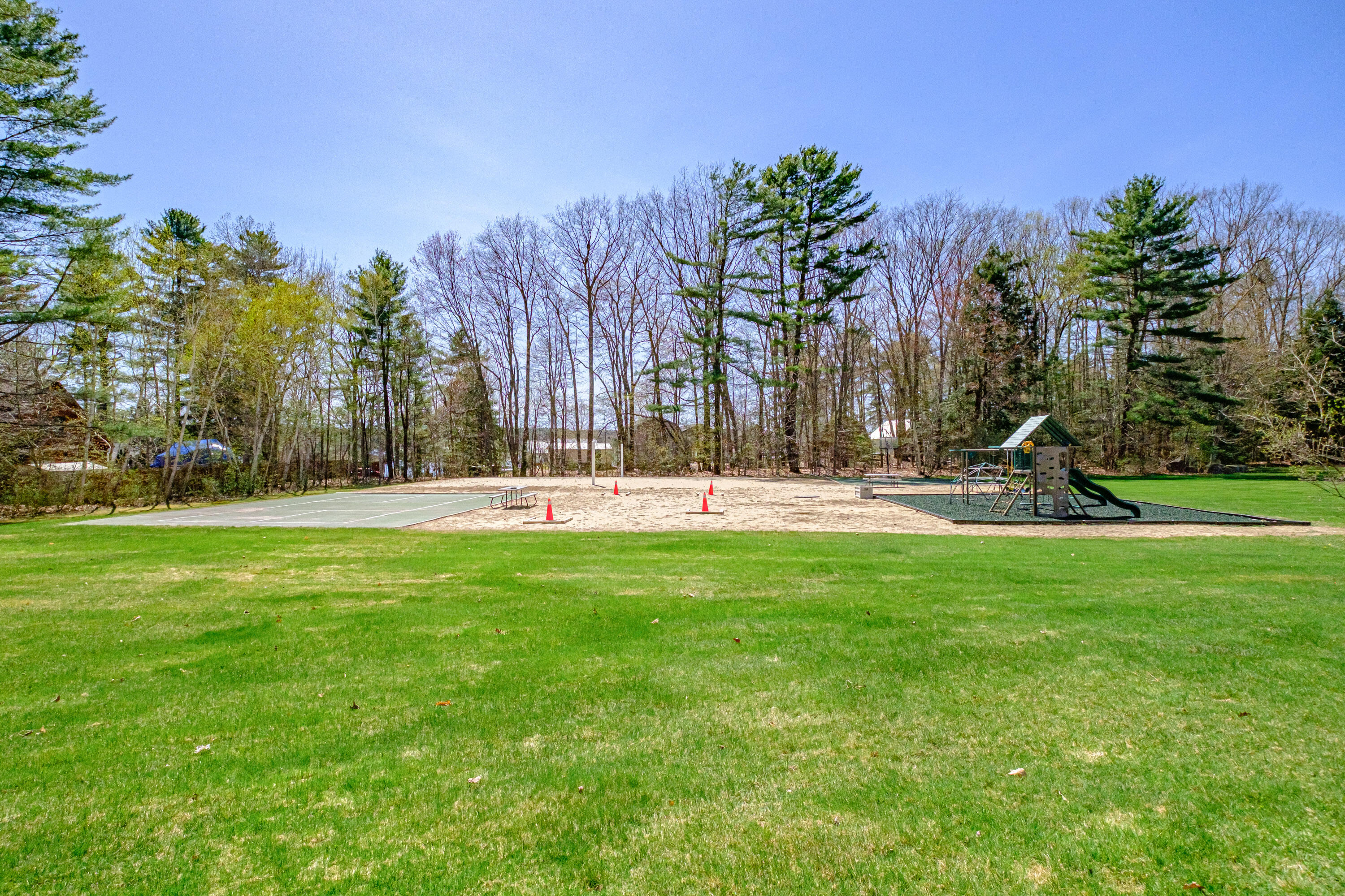 21 Daffodil Court, Unit 16 Naples, ME 04055 - Photo 69 of 85 20250501gp-63047