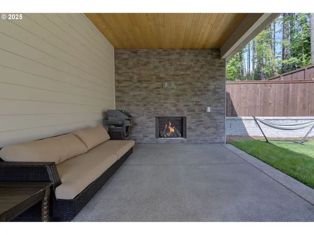 $1,269,900 | 4770 North Elk Drive, Camas, WA 98607