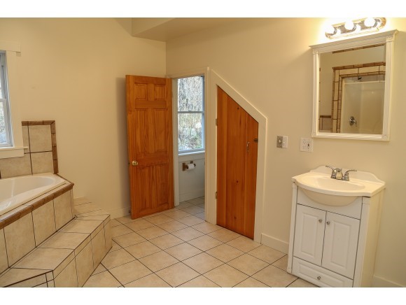 396 Newbury Road Bradford, NH 03221 - Photo 16 of 31 Gallery Image 16