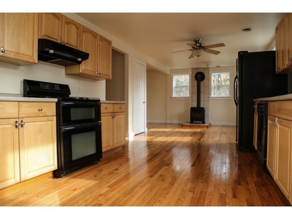 396 Newbury Road Bradford, NH 03221 - Photo 5 of 31 Gallery Image 5