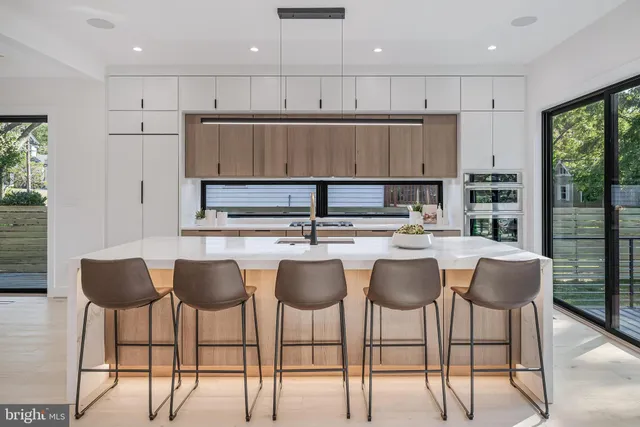 $1,825,000 | 3215 Cofer Road, Falls Church, VA 22042