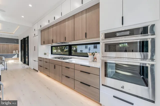 $1,825,000 | 3215 Cofer Road, Falls Church, VA 22042