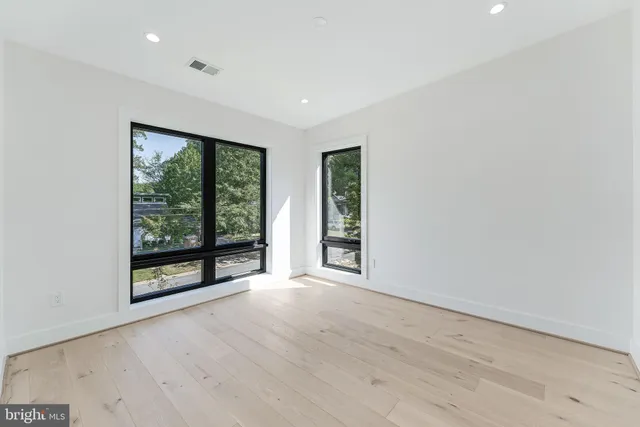 $1,825,000 | 3215 Cofer Road, Falls Church, VA 22042