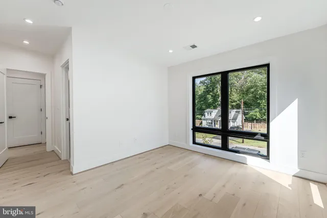 $1,825,000 | 3215 Cofer Road, Falls Church, VA 22042