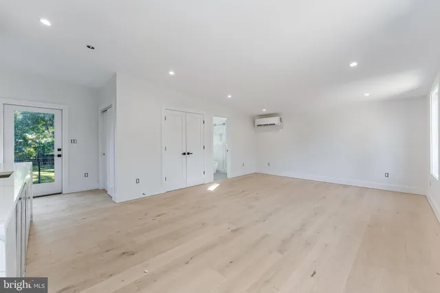 $1,825,000 | 3215 Cofer Road, Falls Church, VA 22042