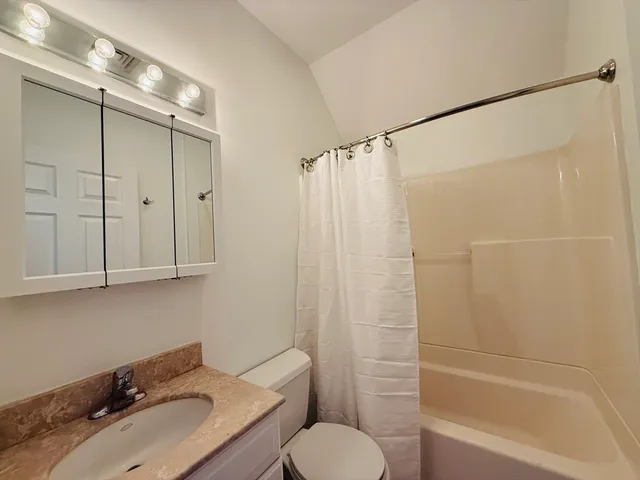 $3,500 | 29 Elmwood Street, Unit 29, Newton, MA 02458