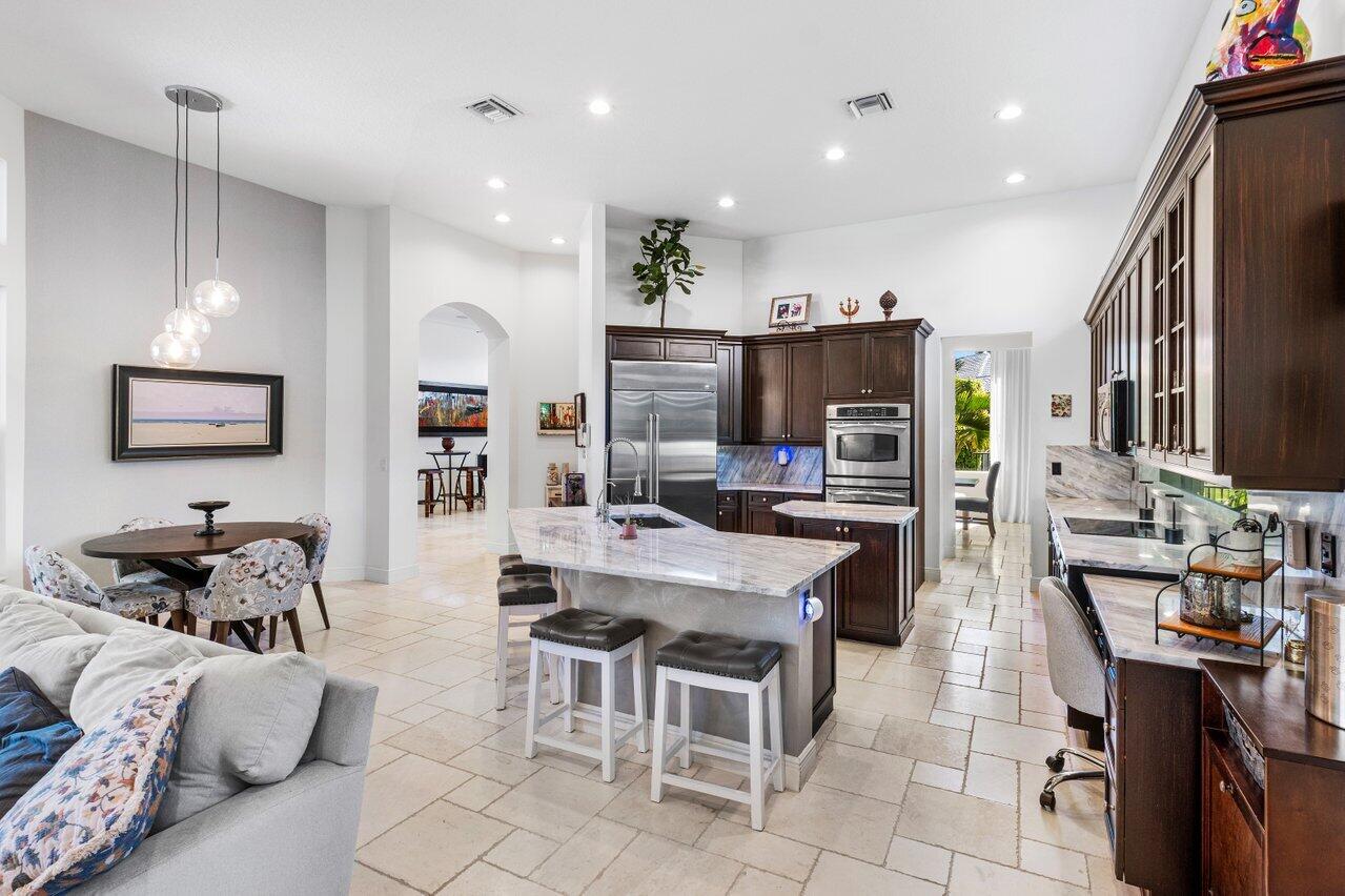 8072 Laurel Ridge Court Delray Beach, FL 33446 - Photo 21 of 66 .