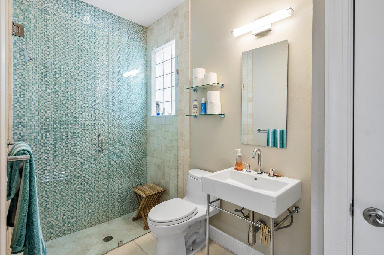 8072 Laurel Ridge Court Delray Beach, FL 33446 - Photo 46 of 66 .